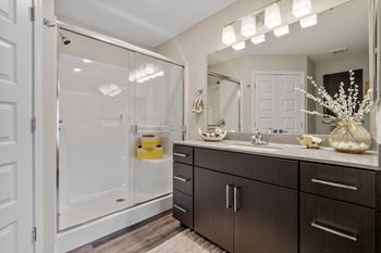 Full-sized bathrooms with tub & shower